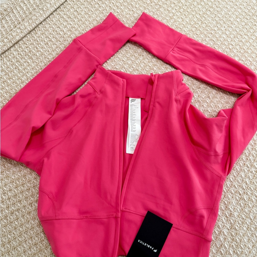 Fabletics cropped Pureluxe train jacket